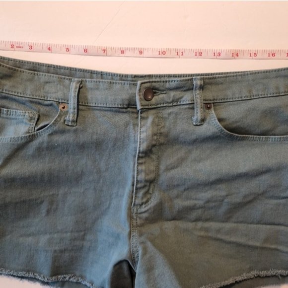Universal Thread Women's Teal Casual High Rise Shortie Shorts Size 18/34 EuC - Picture 8 of 11
